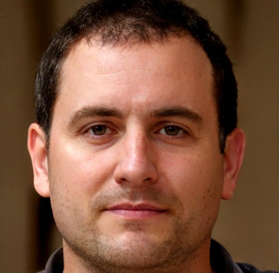 Perfil de Gaspar Robledillo, especialista en presupuestos personales